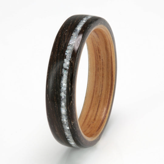 Bogwood Ring 5mm with Oak & Mother of Pearl
