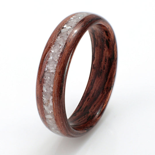 Honduras Rosewood Ring 5mm with Mother of Pearl