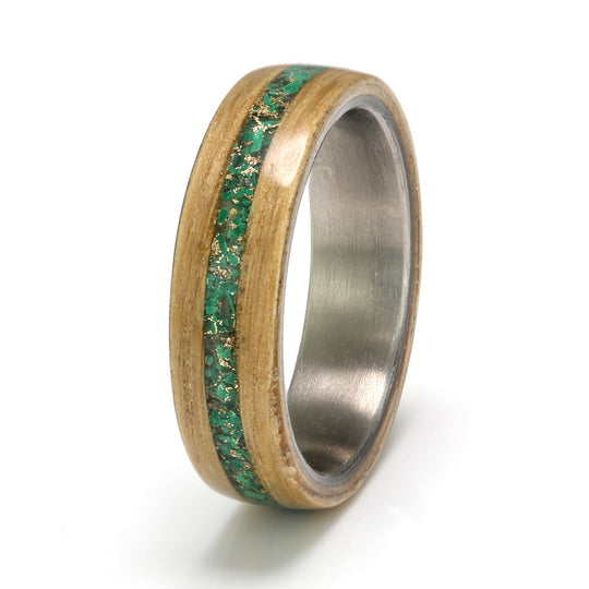 Oak Ring 5mm with Titanium, Labradorite, Malachite & Gold Shavings