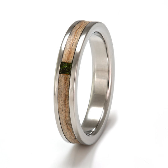 Steel Ring 4mm Flat with Wood Inlay & Moss