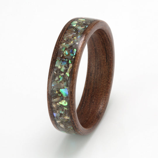 Walnut Ring 5mm with Paua Shell