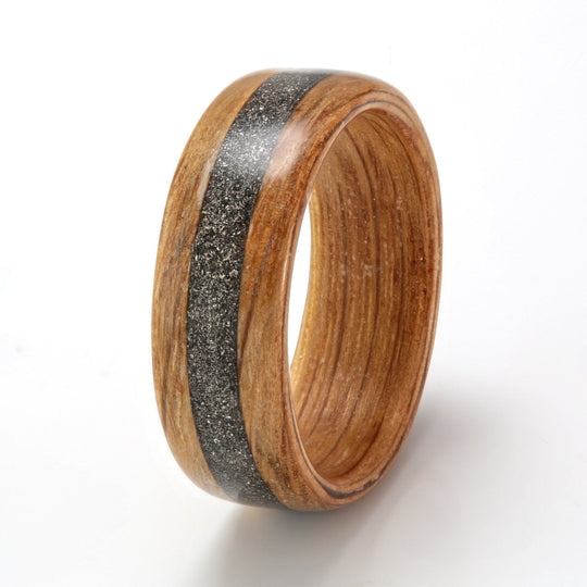 Whisky Barrel Oak with Titanium Shavings
